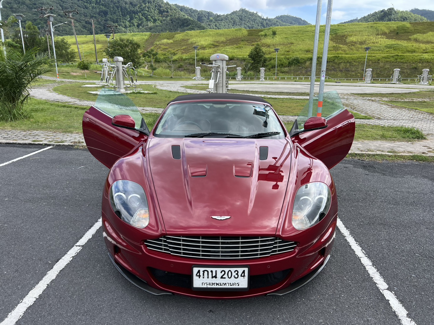 2010 Aston Marton DBS Convertible - Phuket